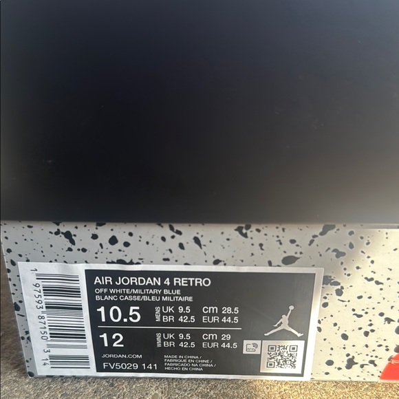 Jordan 4 Retro “Military Blue (2024)” - Picture 12 of 13